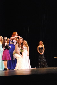 Rebecca Palmer is crowned Miss Peoria-Metro. Photo courtesy CULLEN STONE